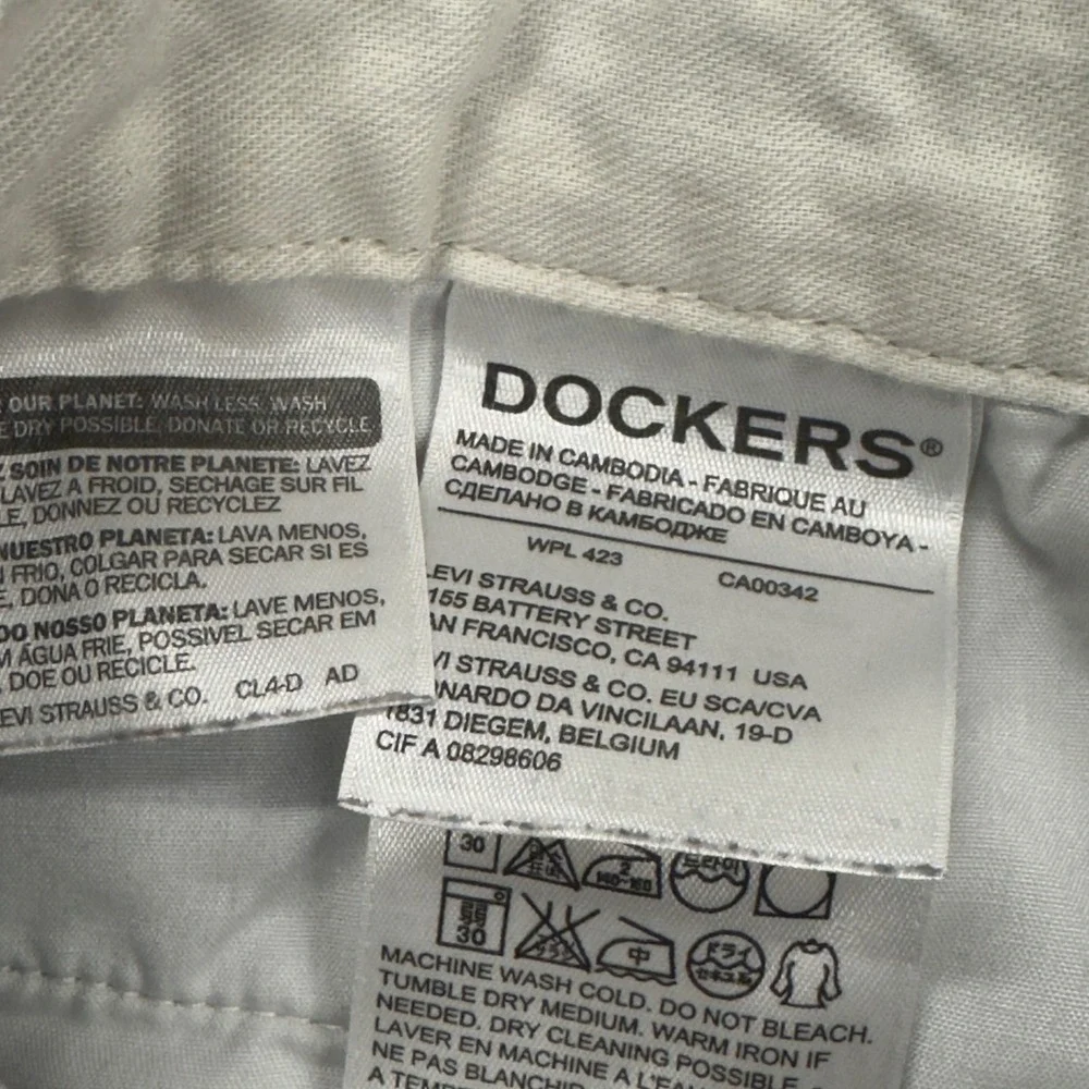 Dockers by Levis dive into